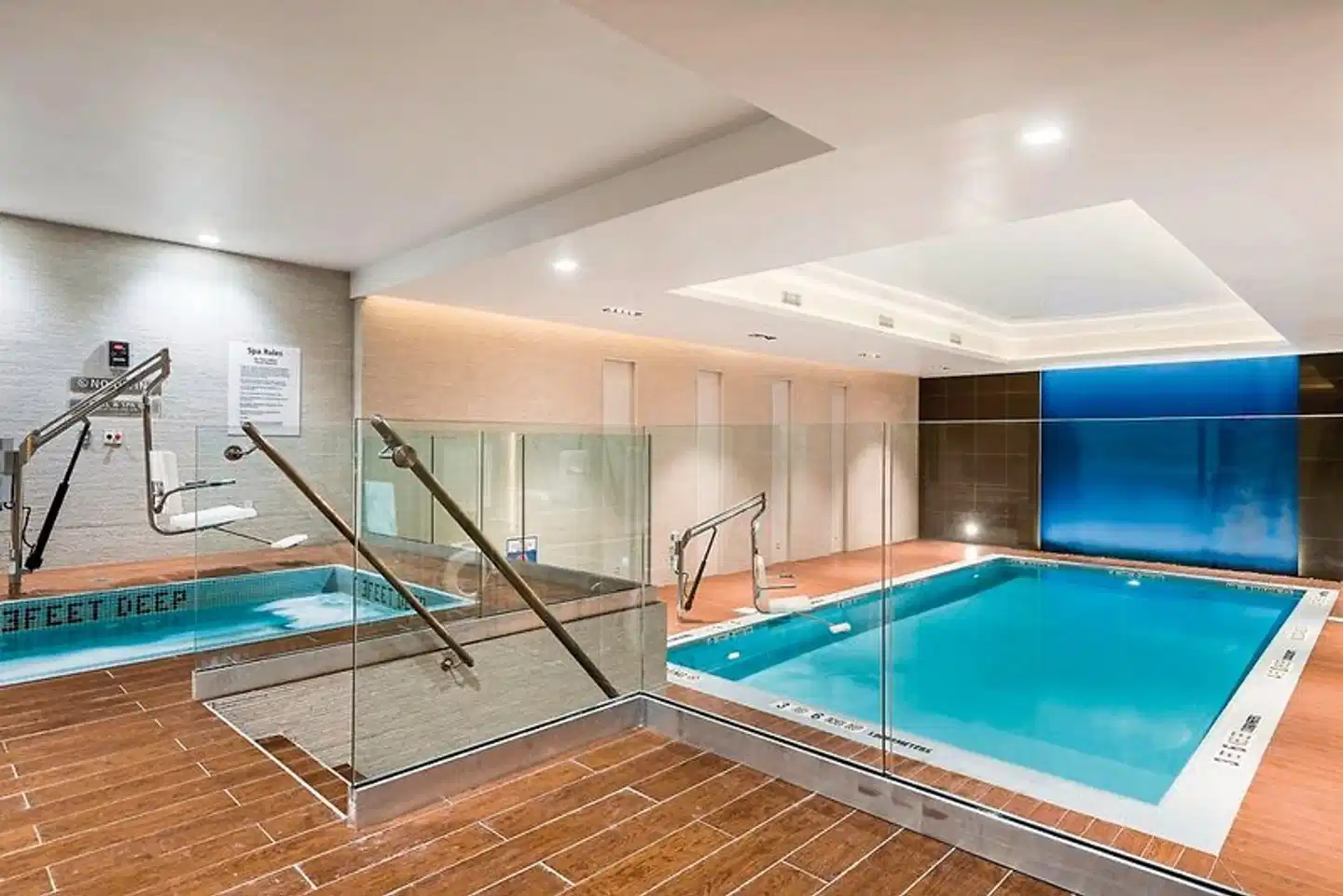 Holiday Inn Brooklyn Downtown Hallenbad