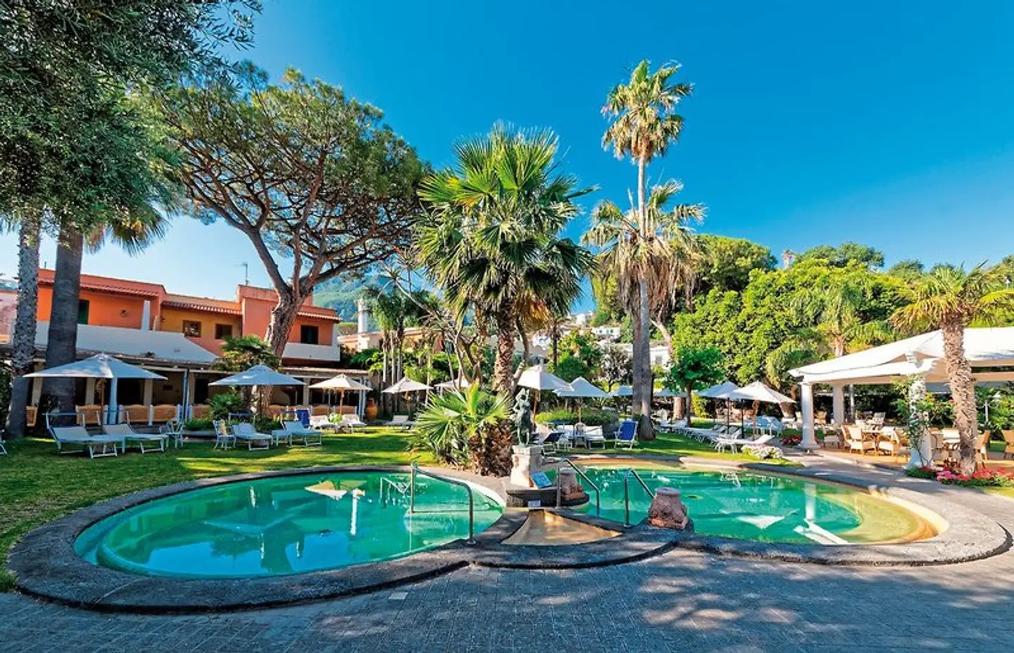 La Reginella OUTDOOR_POOL