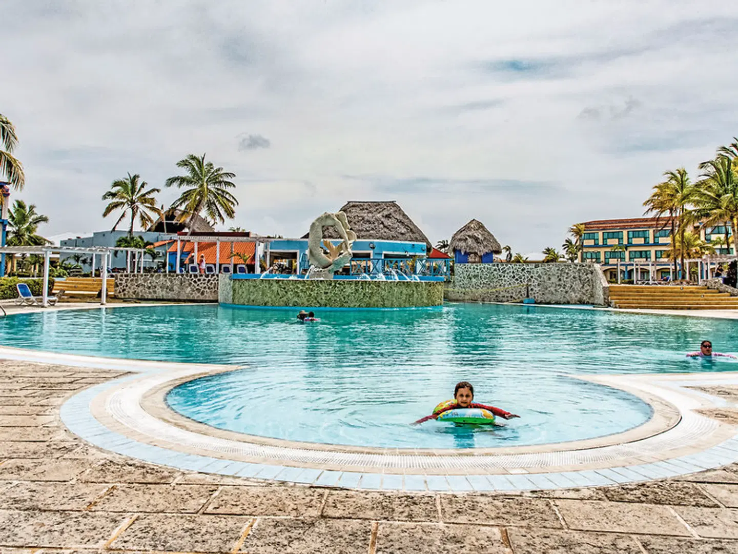 Mojito OUTDOOR_POOL