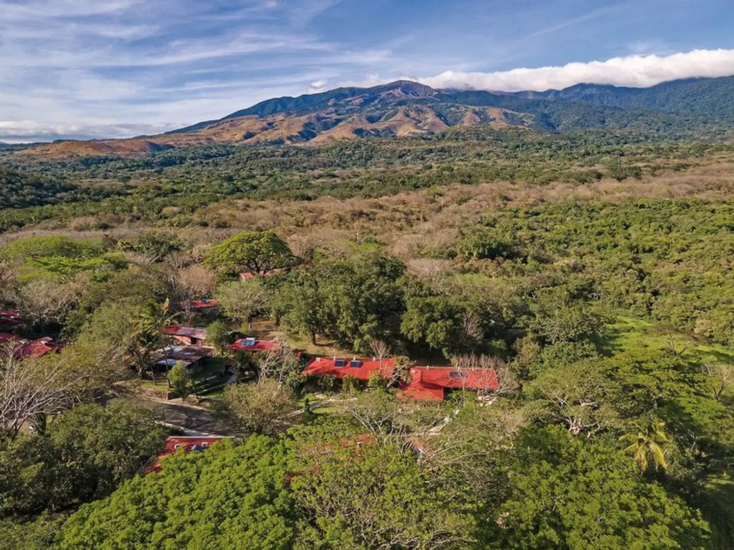 Hacienda Guachipelín LANDSCAPE