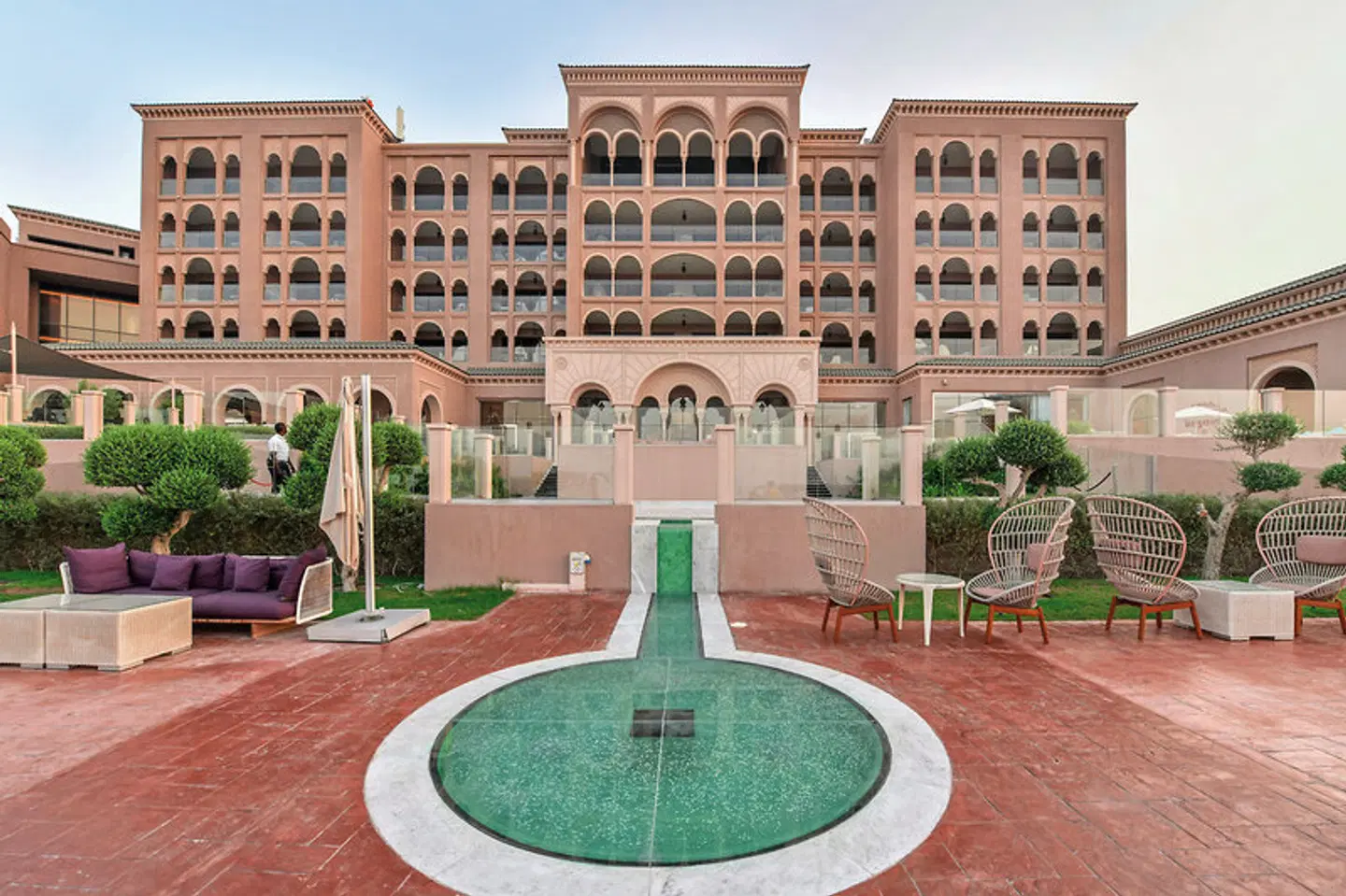 Royal Saray Resort EXTERIOR