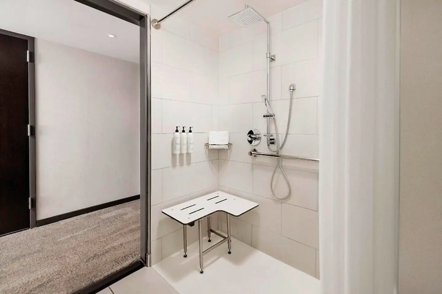 Fairfield Inn & Suites New York Manhattan/Times Square South Badezimmer