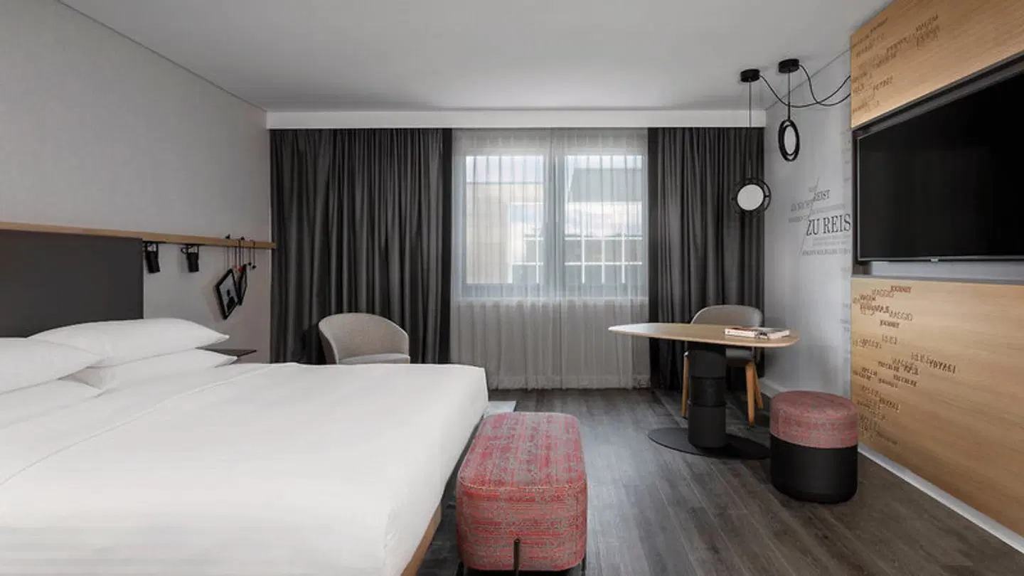 Frankfurt Airport Marriott Hotel ROOM_EXAMPLE