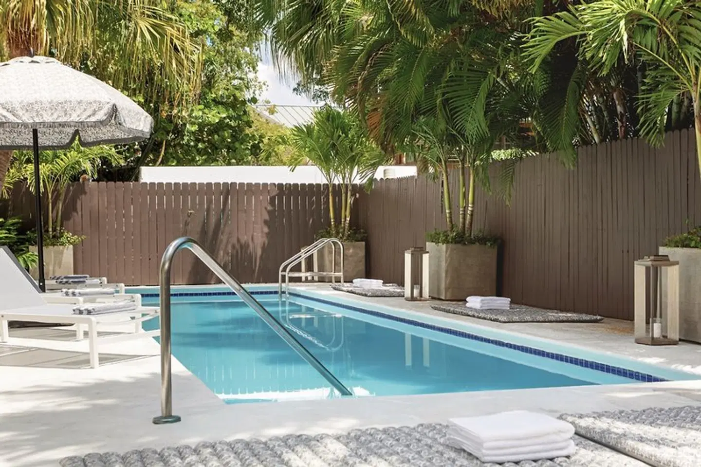 Ridley House OUTDOOR_POOL
