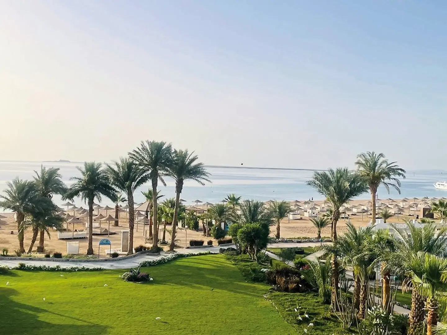 Shams Lodge Water Sports Resort Garten