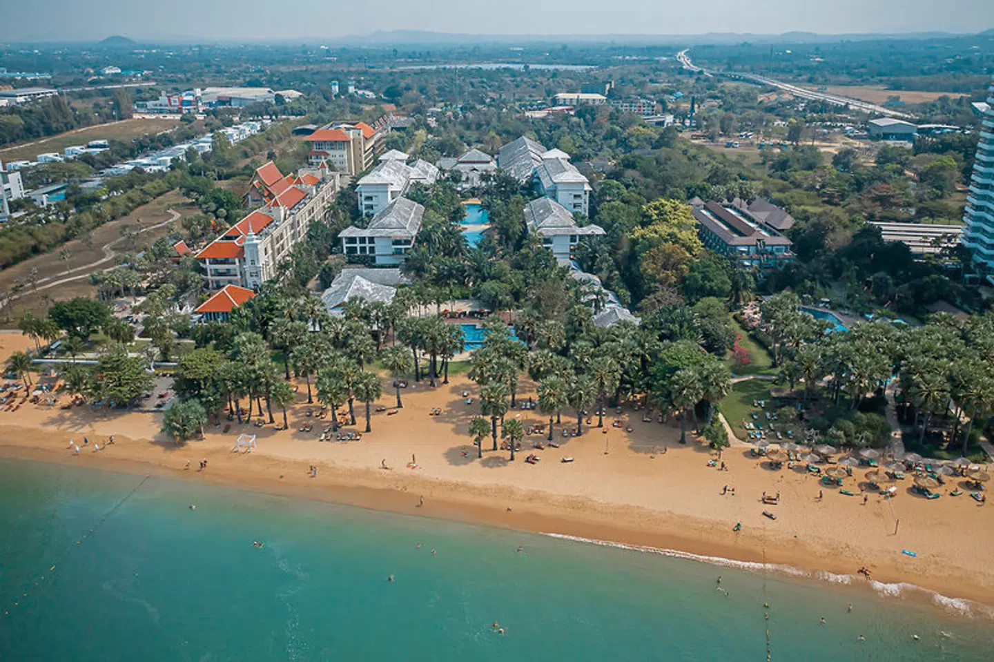 Ravindra Beach Resort & Spa LANDSCAPE