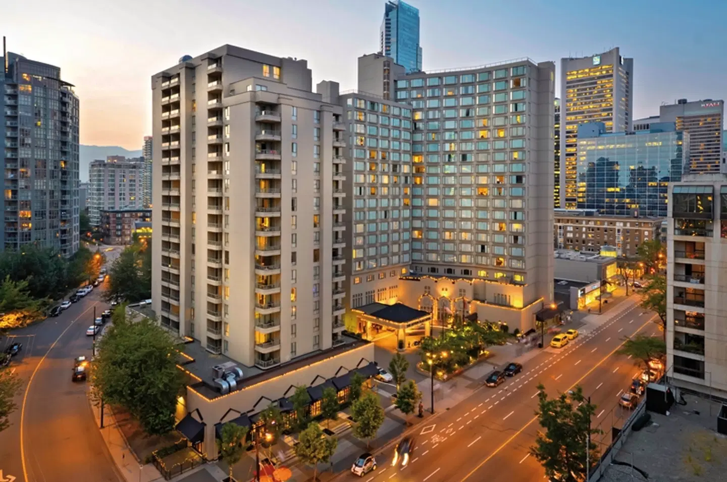 Sutton Place Hotel Vancouver EXTERIOR