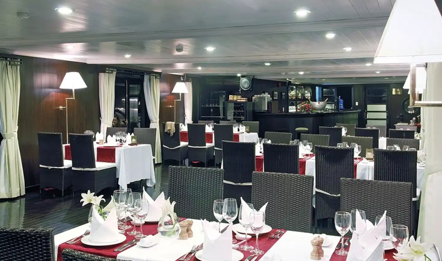 Erlebnis Halong Bucht (1 Nacht) Restaurant