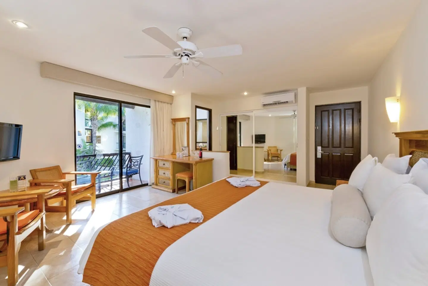 The Reef Playacar ROOM_EXAMPLE