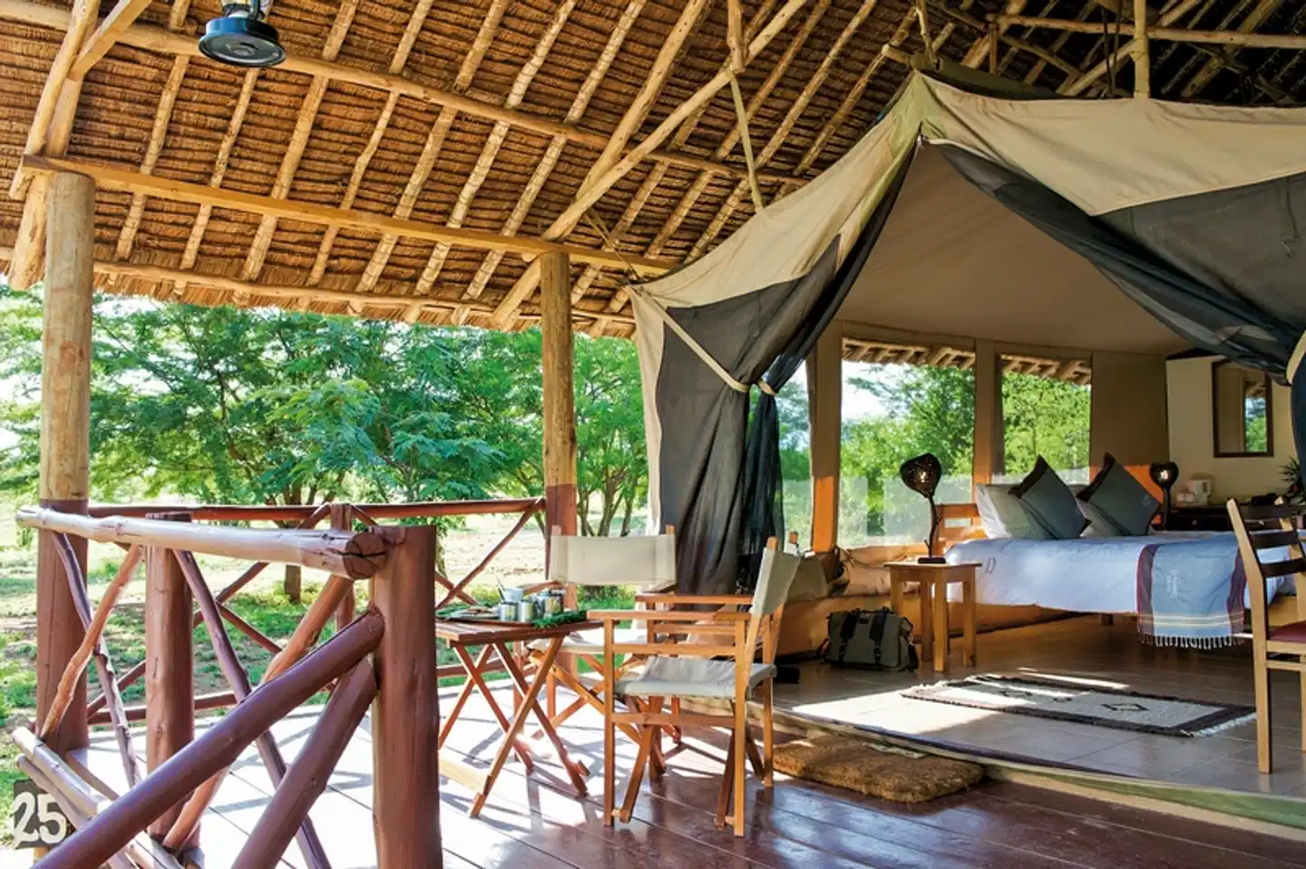 Abenteuer Busch Terrasse