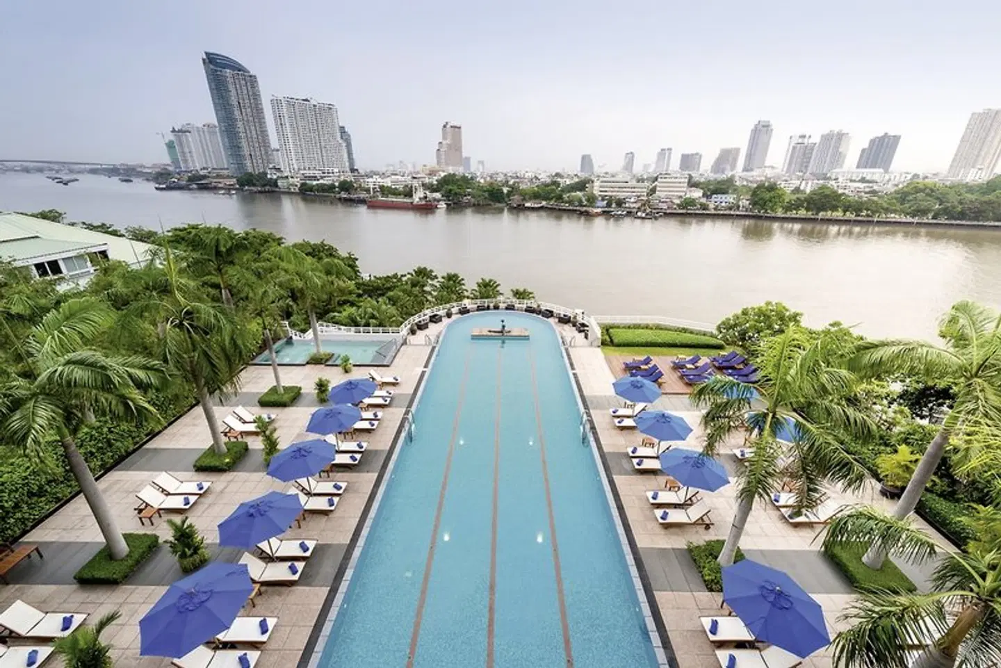 Chatrium Hotel Riverside Bangkok OUTDOOR_POOL