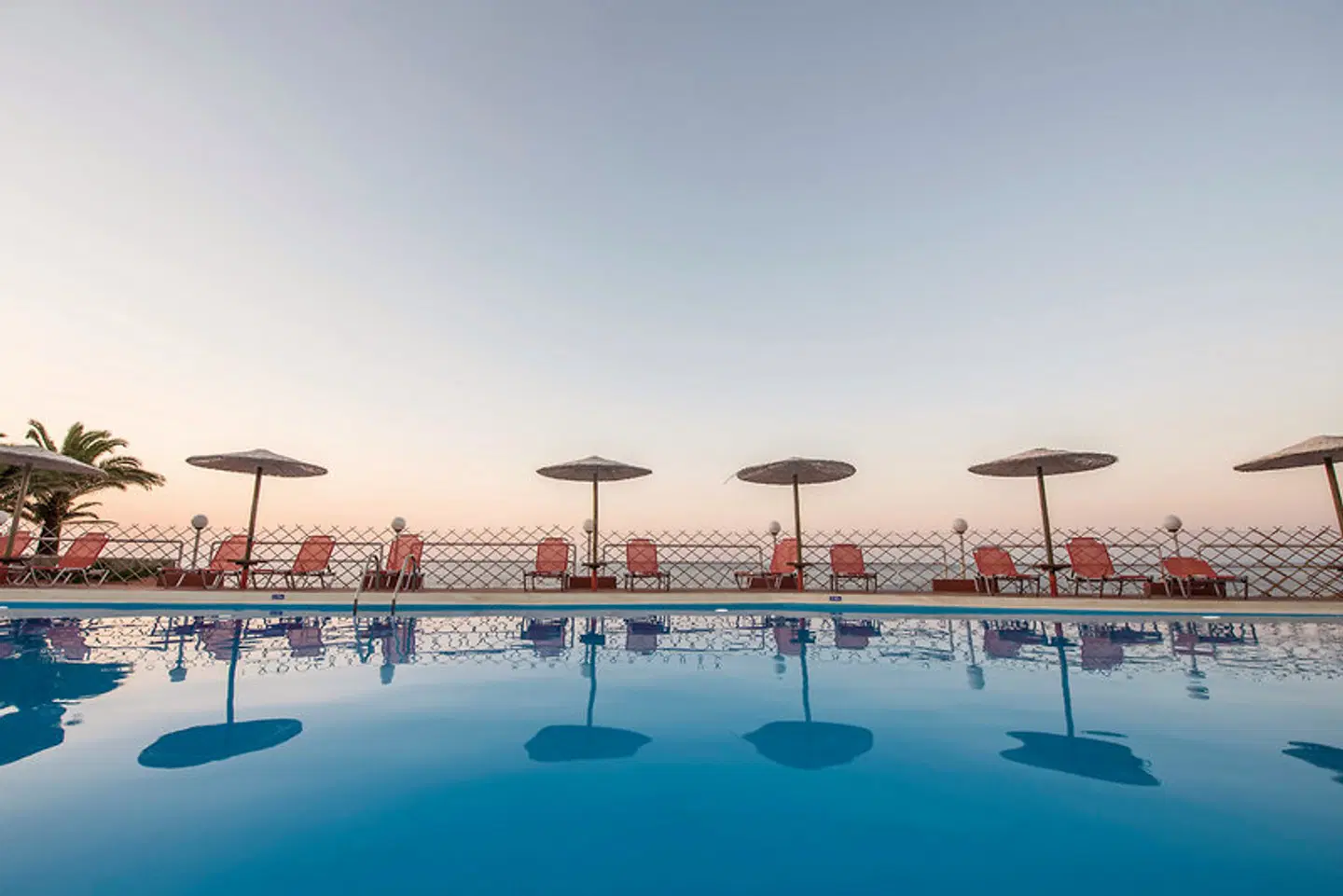 Europa Resort Hotel OUTDOOR_POOL
