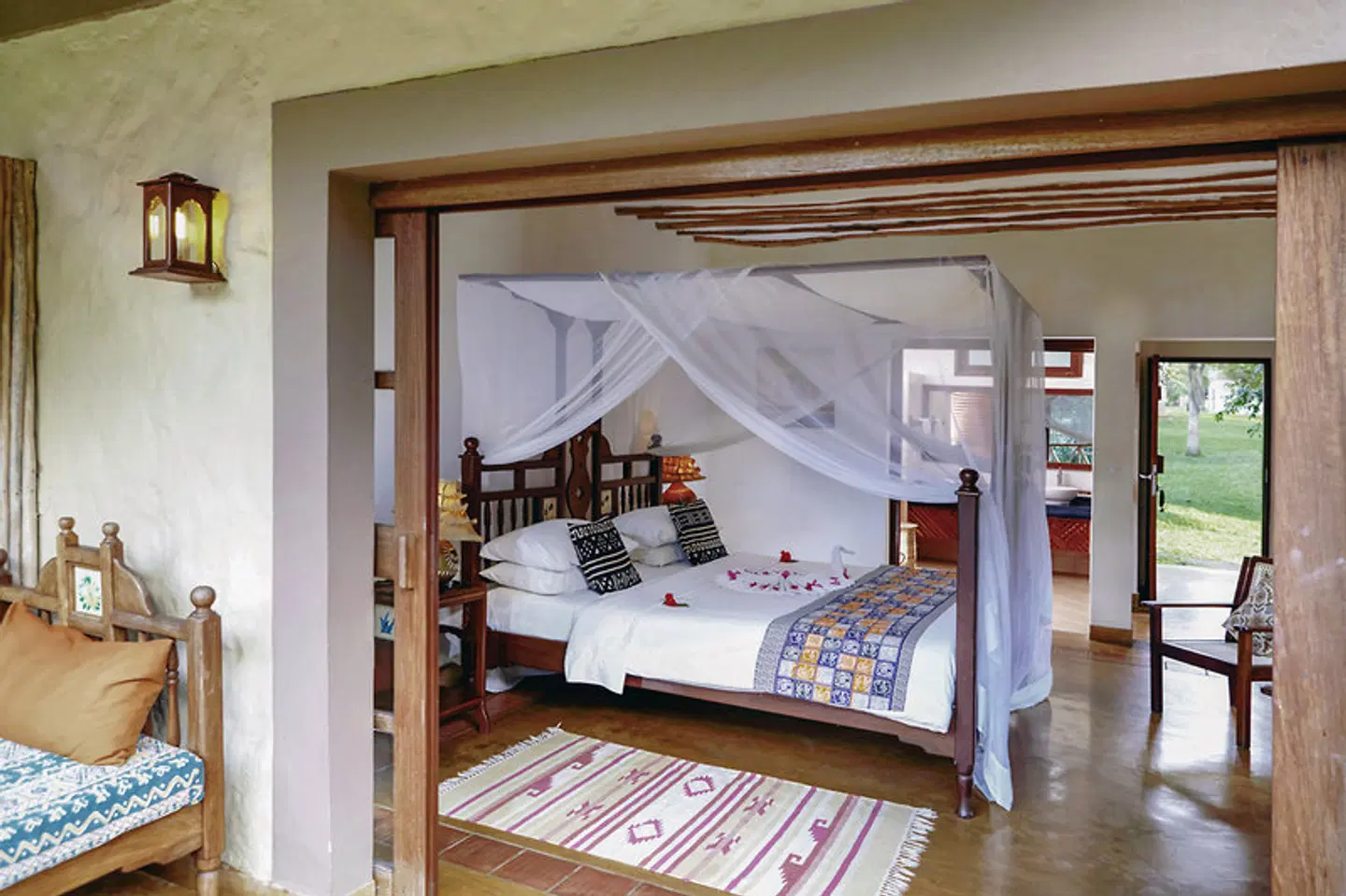 Neptune Palm Beach Resort ROOM_EXAMPLE