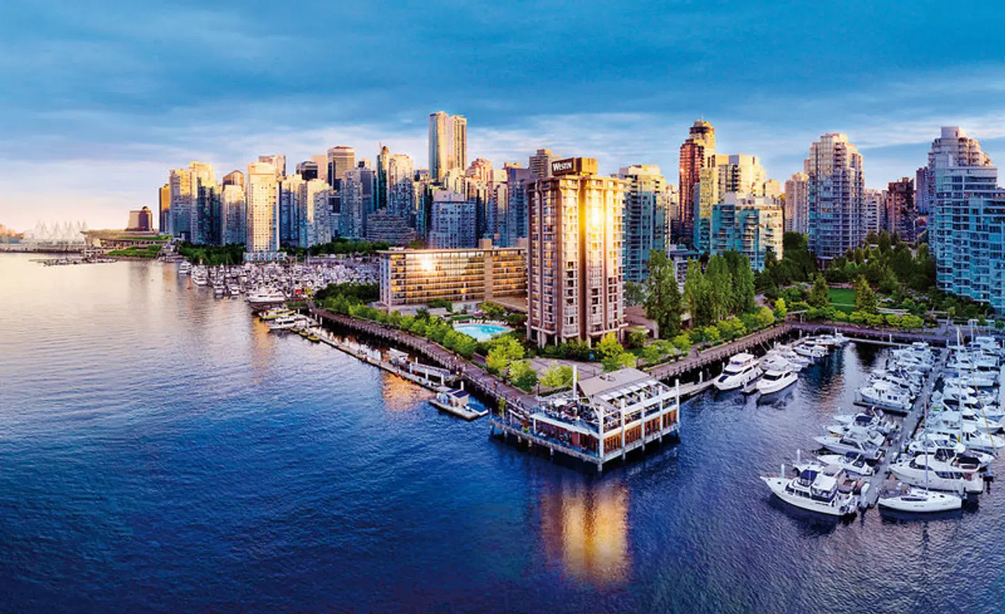 Westin Bayshore Vancouver EXTERIOR