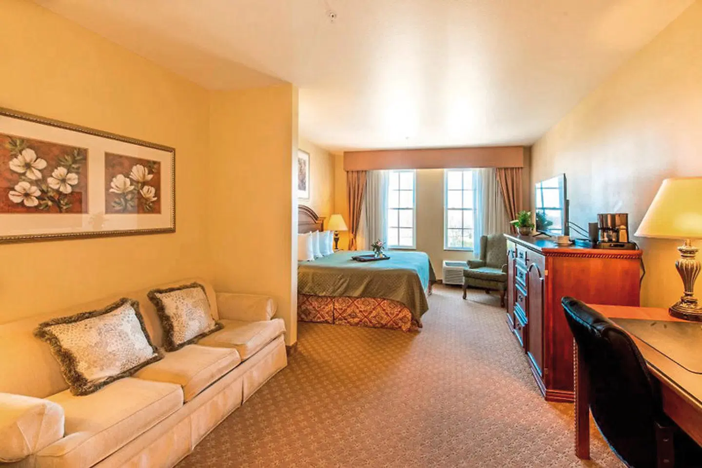 Natchez Grand Hotel ROOM_EXAMPLE