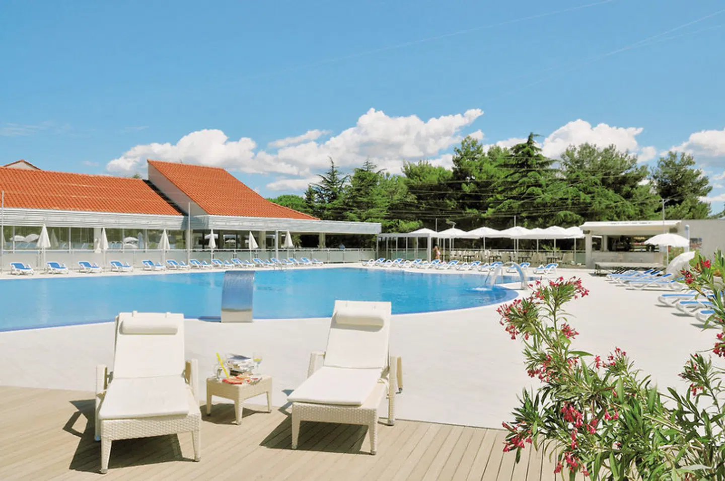 Resort Petalon Apartments OUTDOOR_POOL