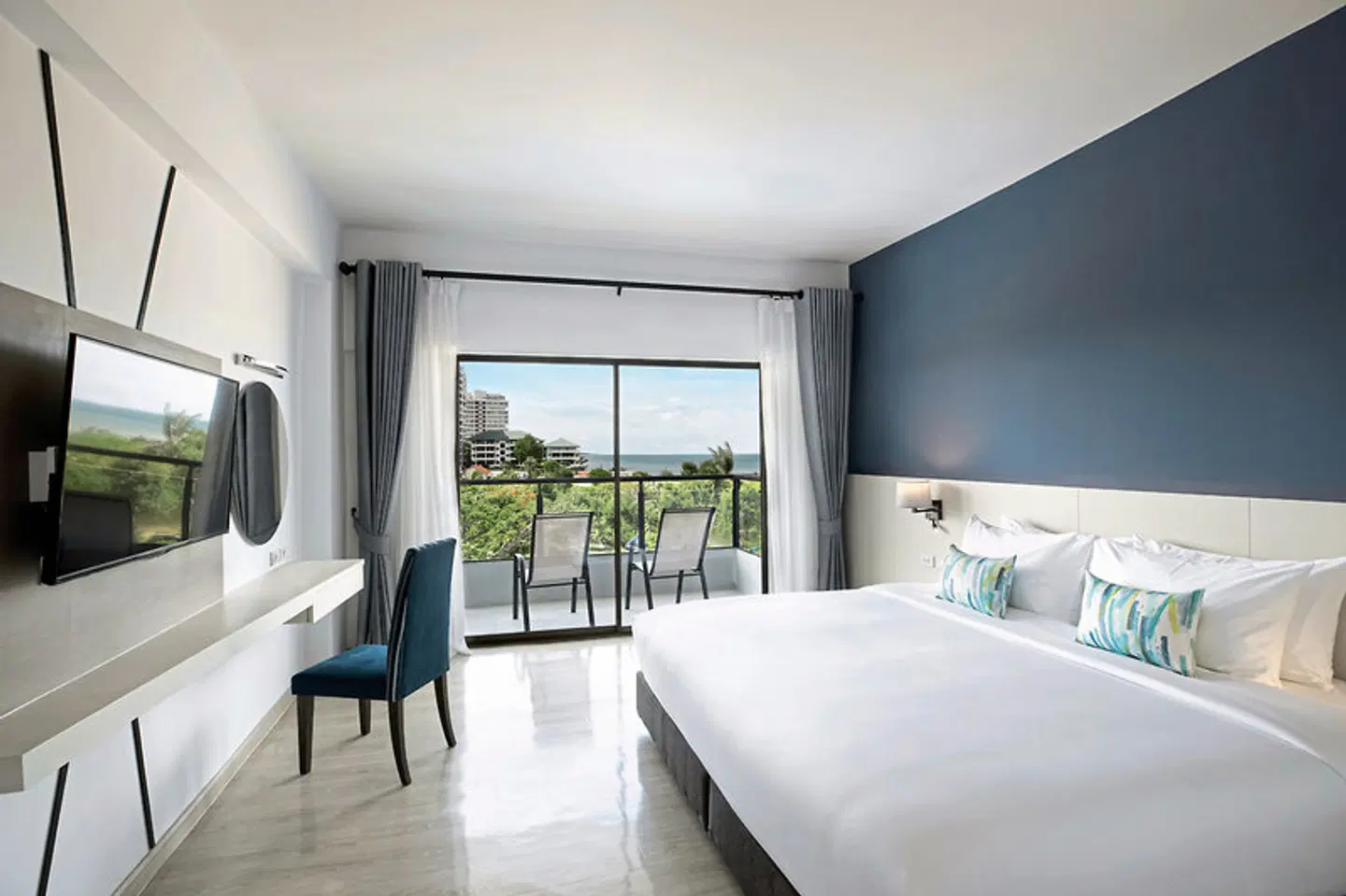 Centara Life Cha-Am Beach Resort Hua Hin ROOM_EXAMPLE