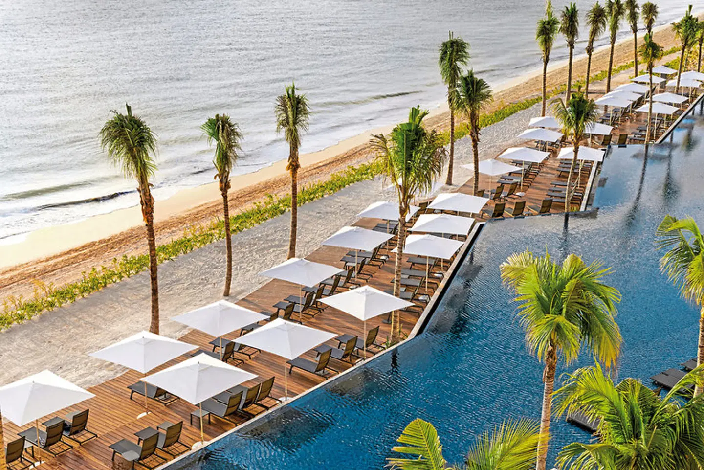 Hilton Cancun, an All Inclusive Resort OUTDOOR_POOL