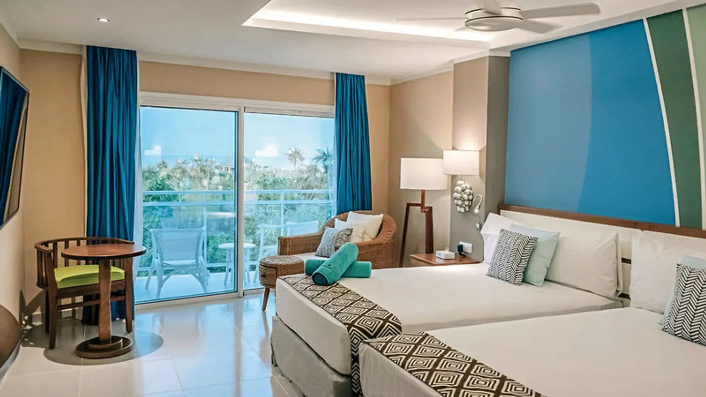 Esmeralda ROOM_EXAMPLE