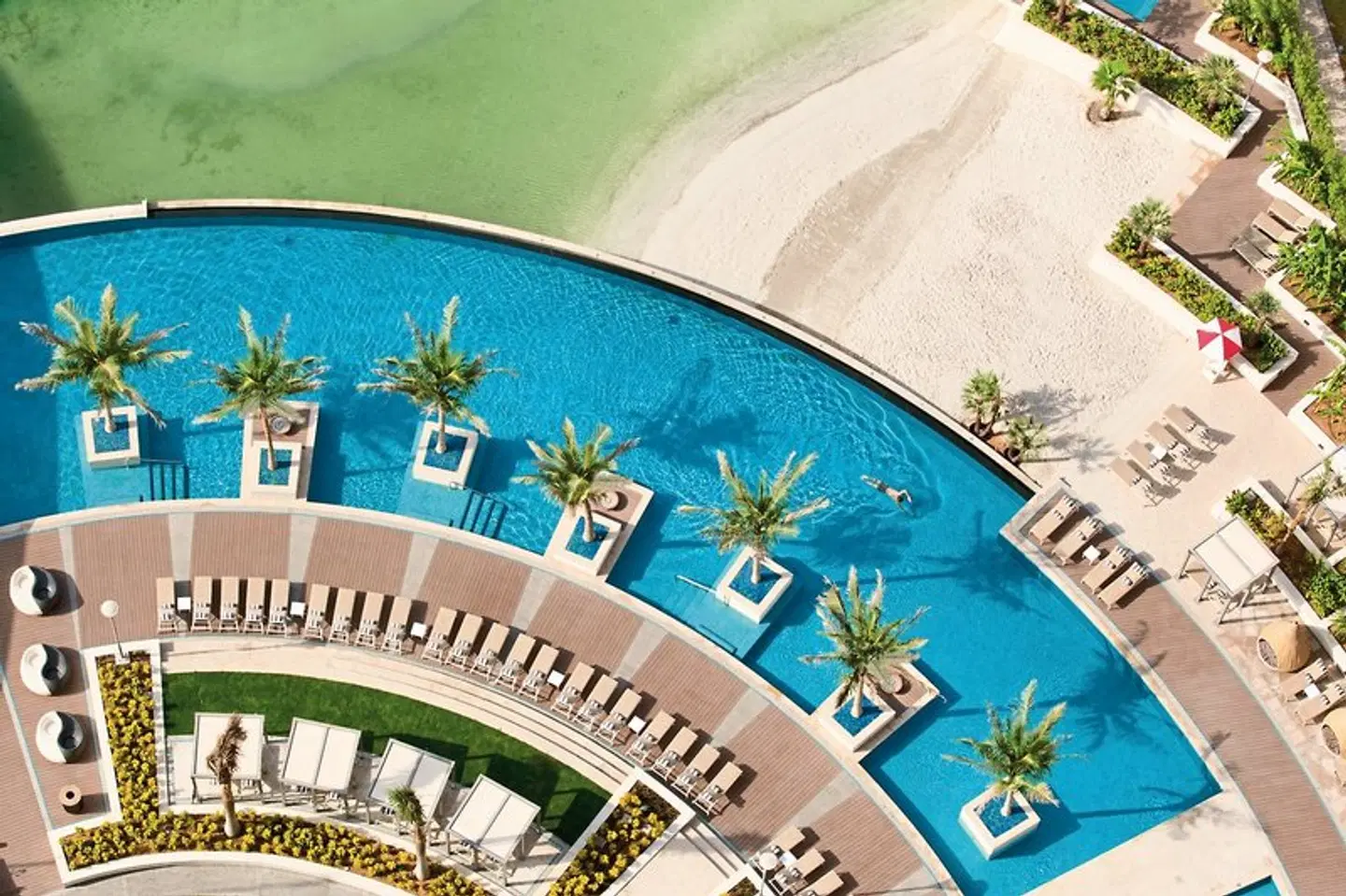 Grand Hyatt Abu Dhabi Hotel& Residences Emirates Pearl OUTDOOR_POOL