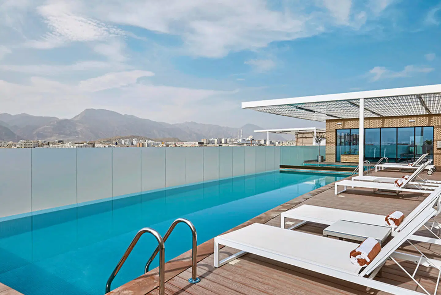 Hilton Garden Inn Muscat Al Khuwair Terrasse