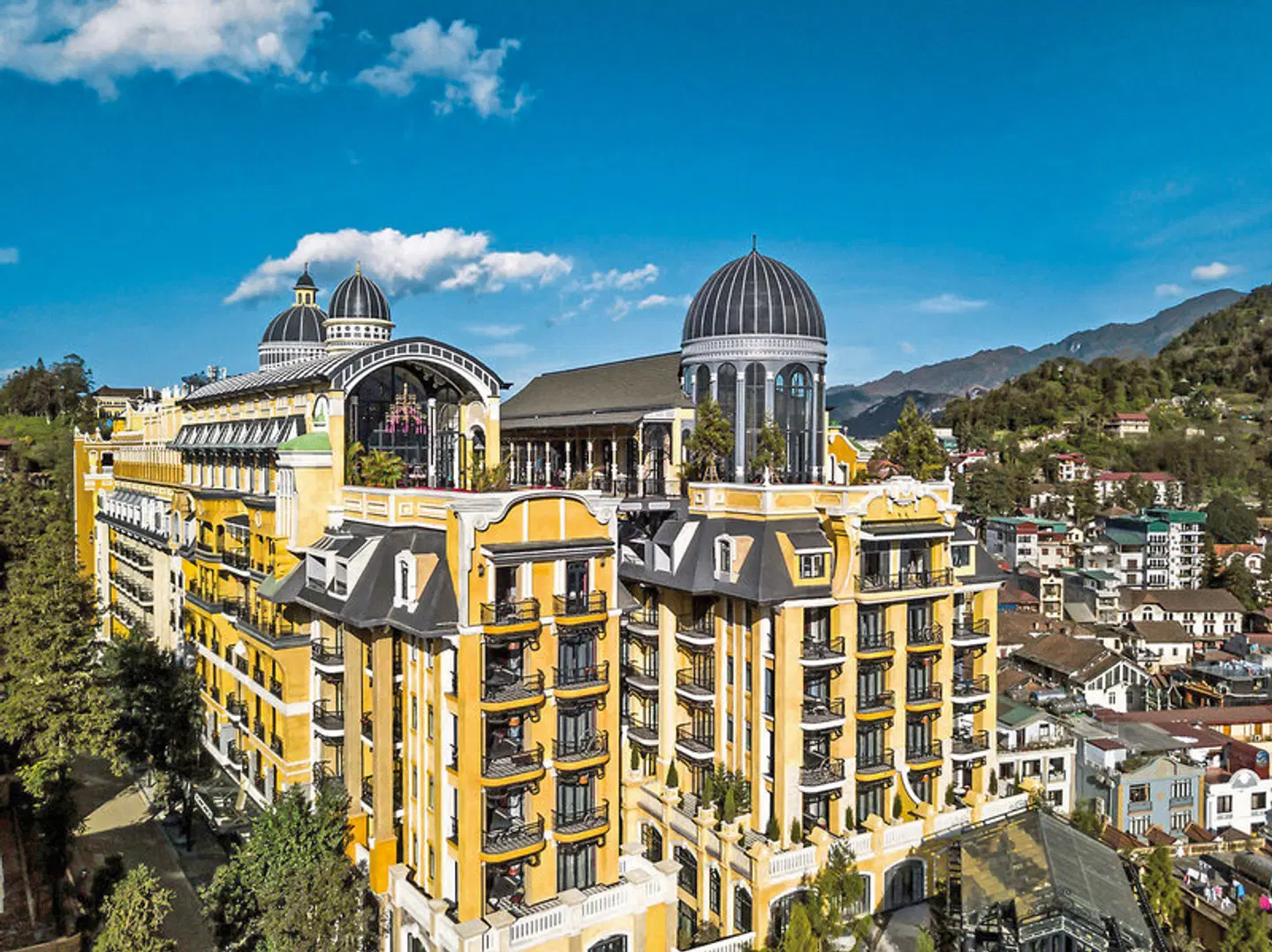 Hôtel de la Coupole - MGallery EXTERIOR