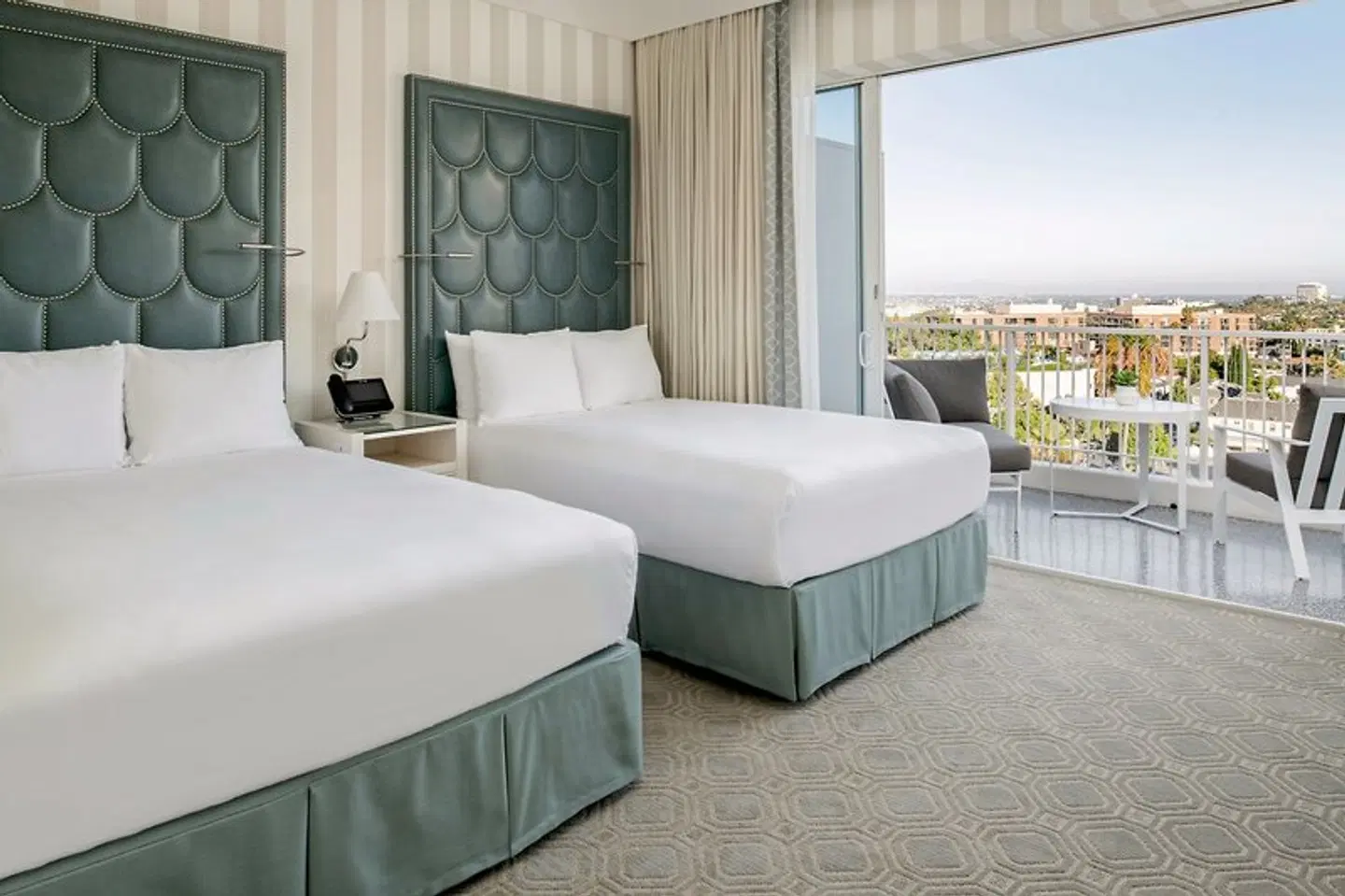 The Beverly Hilton Hotel ROOM_EXAMPLE