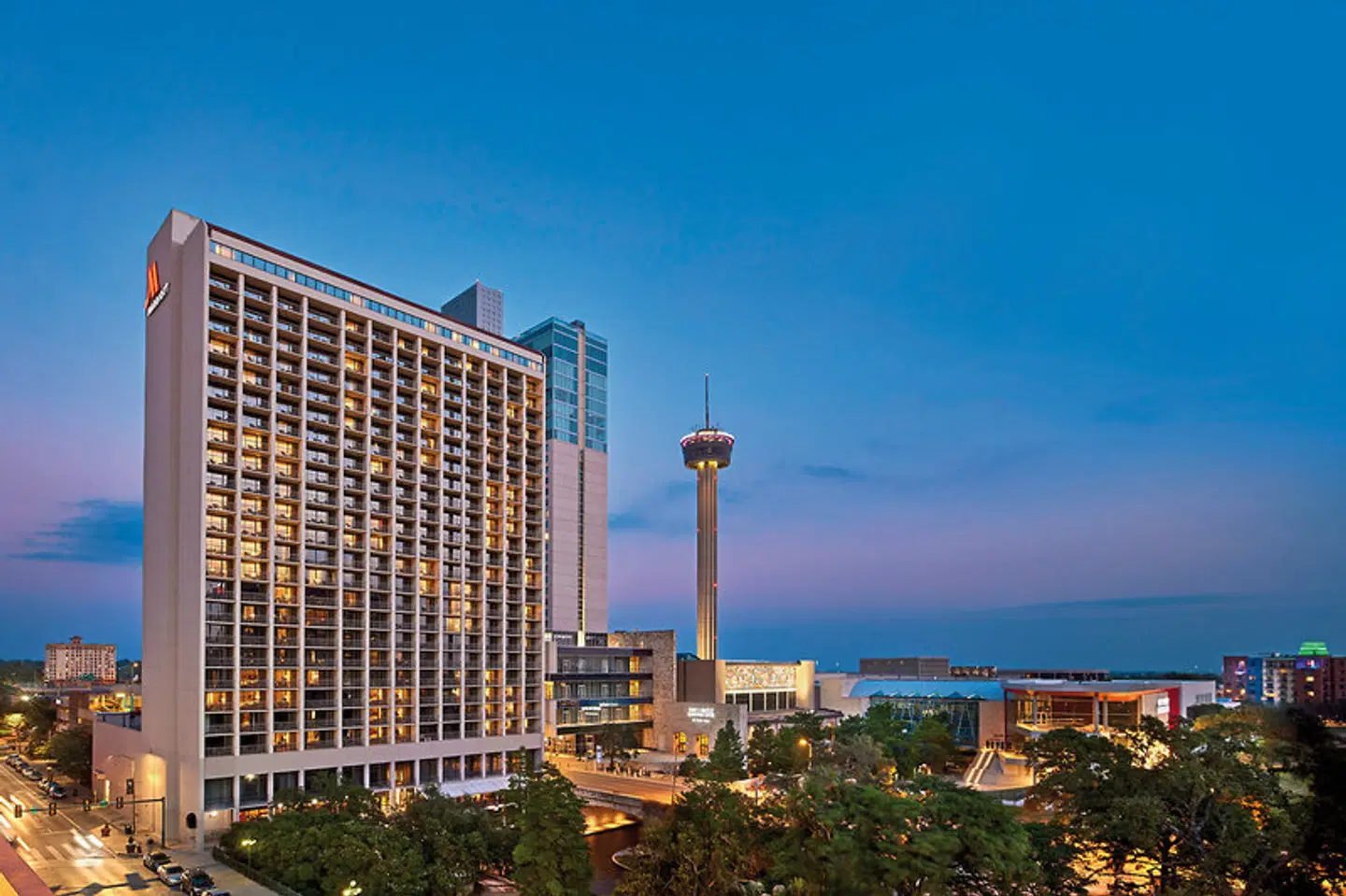 San Antonio Marriott Riverwalk EXTERIOR