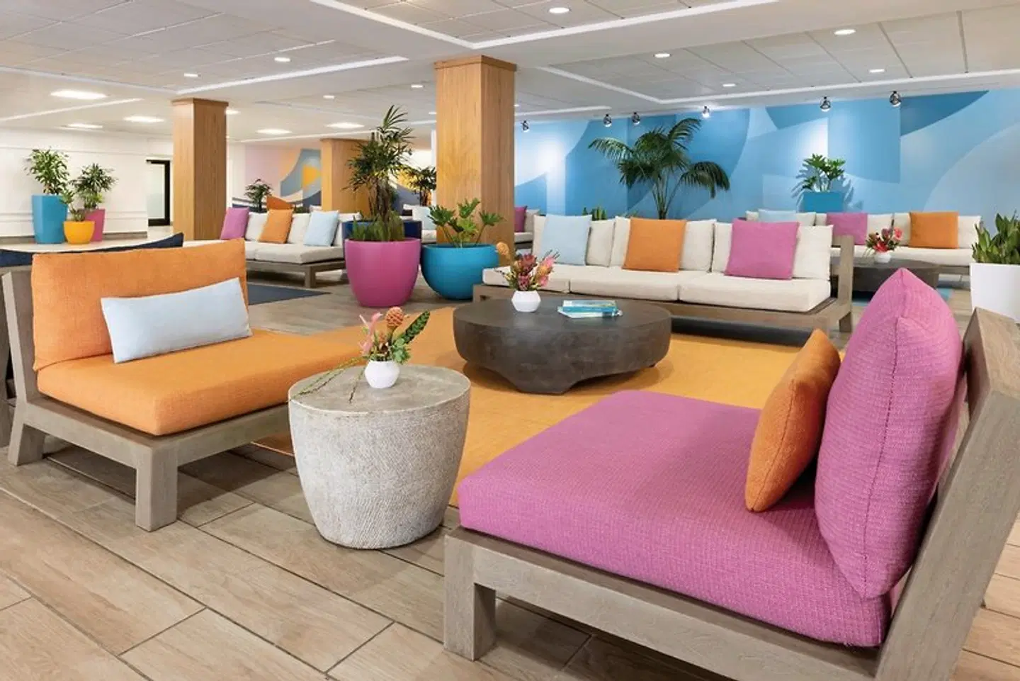 The Twin Fin LOUNGE_LOBBY