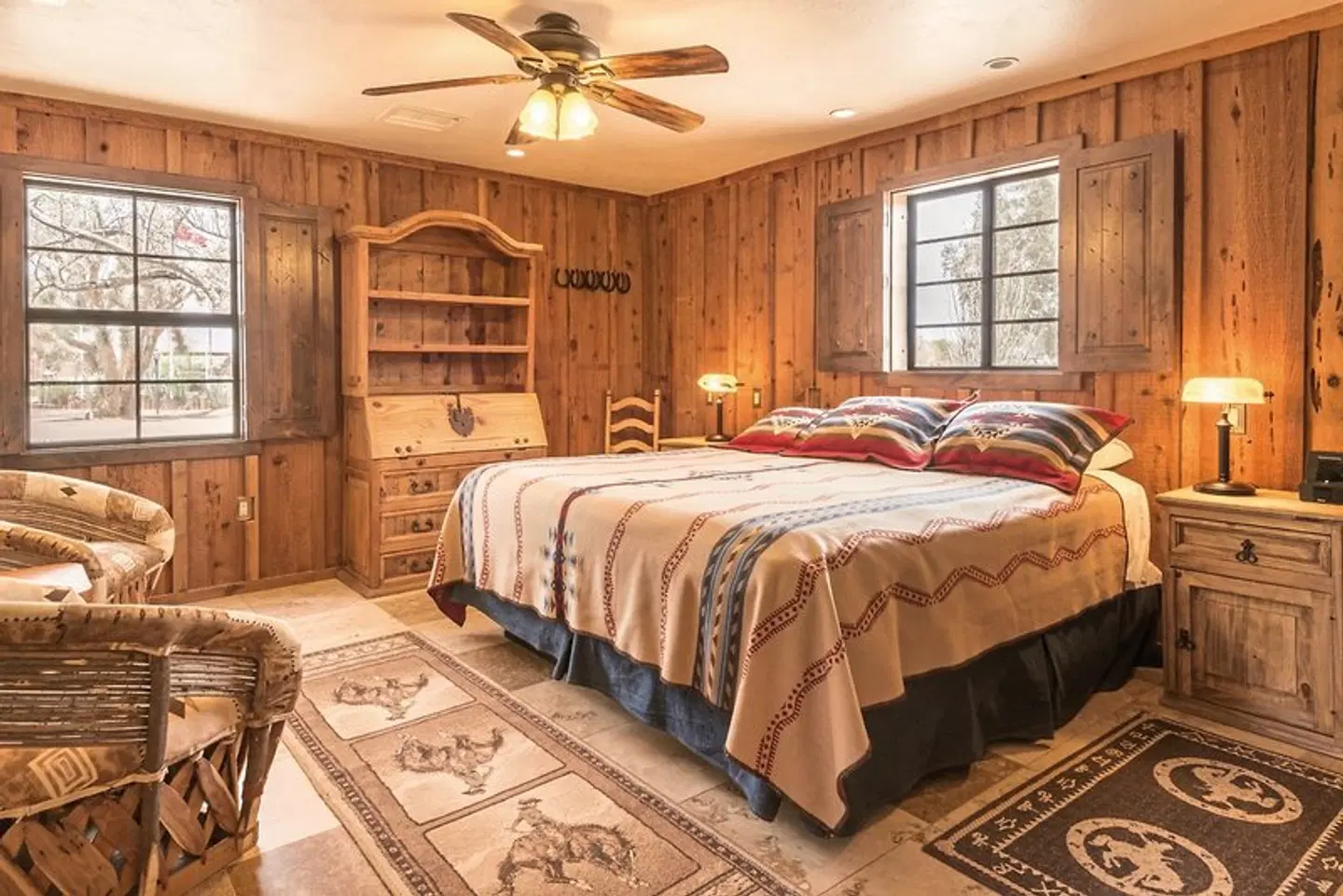 White Stallion Ranch ROOM_EXAMPLE