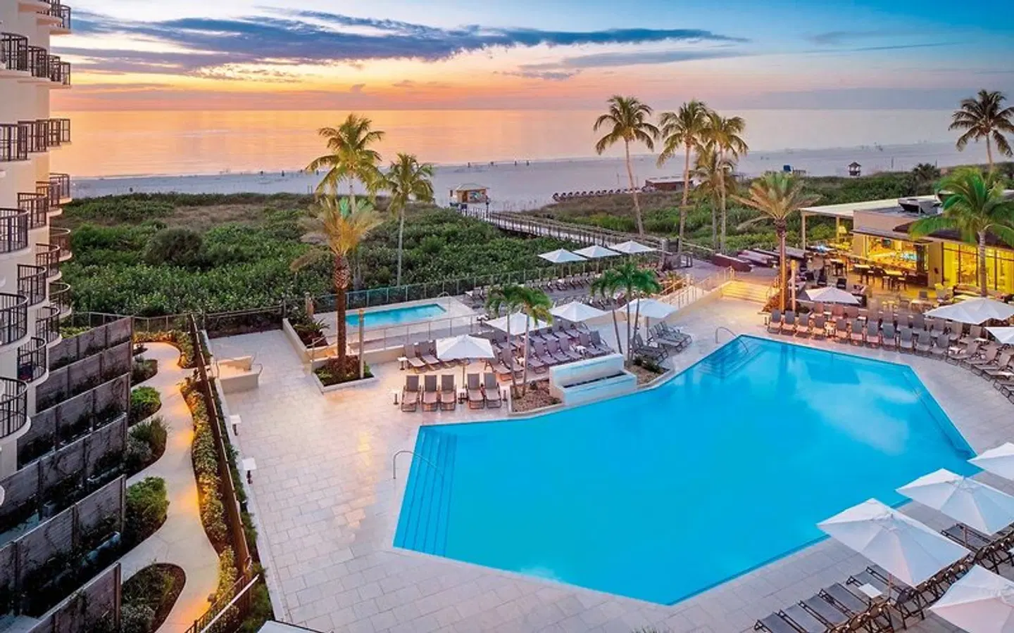 Hilton Marco Island Resort OUTDOOR_POOL