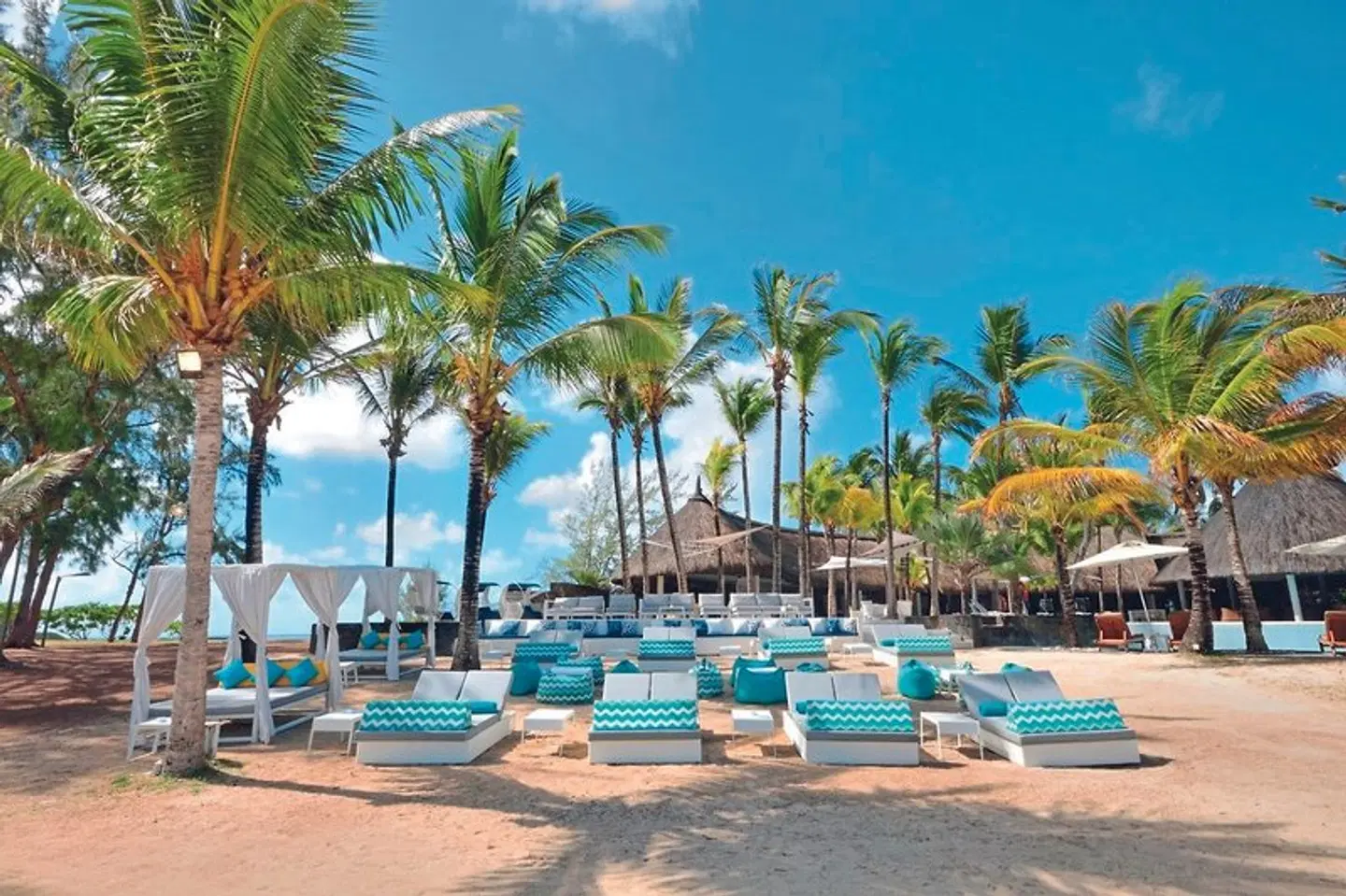 Shandrani for 2 Beachcomber Resort & Spa OUTDOOR_POOL