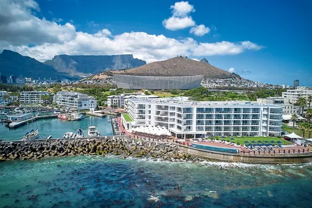 Radisson Collection Hotel Waterfront EXTERIOR