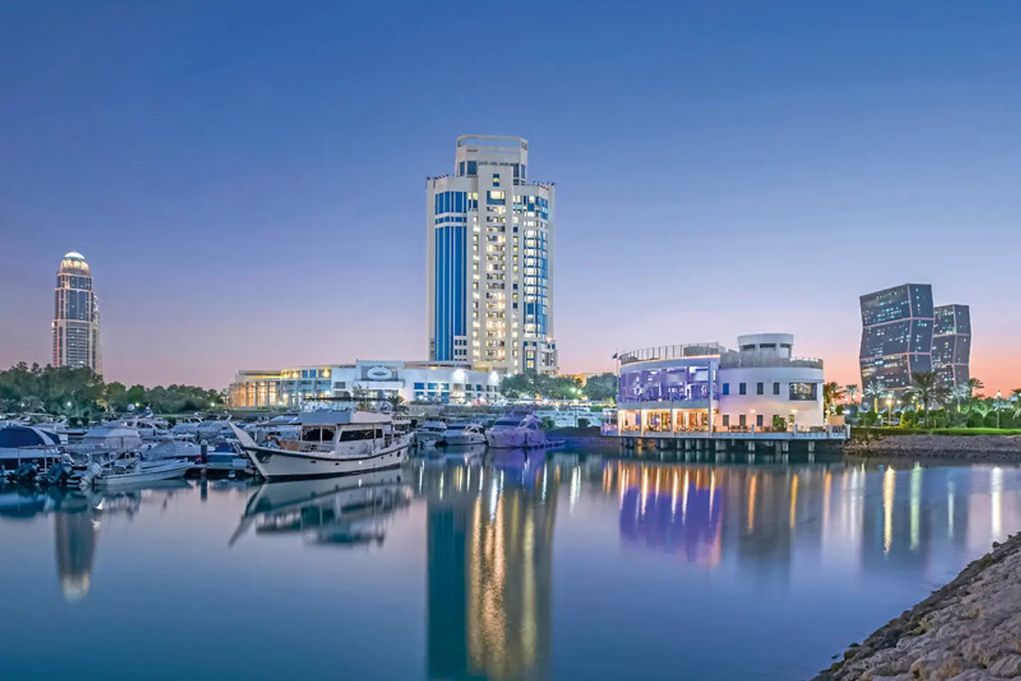 The Ritz-Carlton, Doha EXTERIOR
