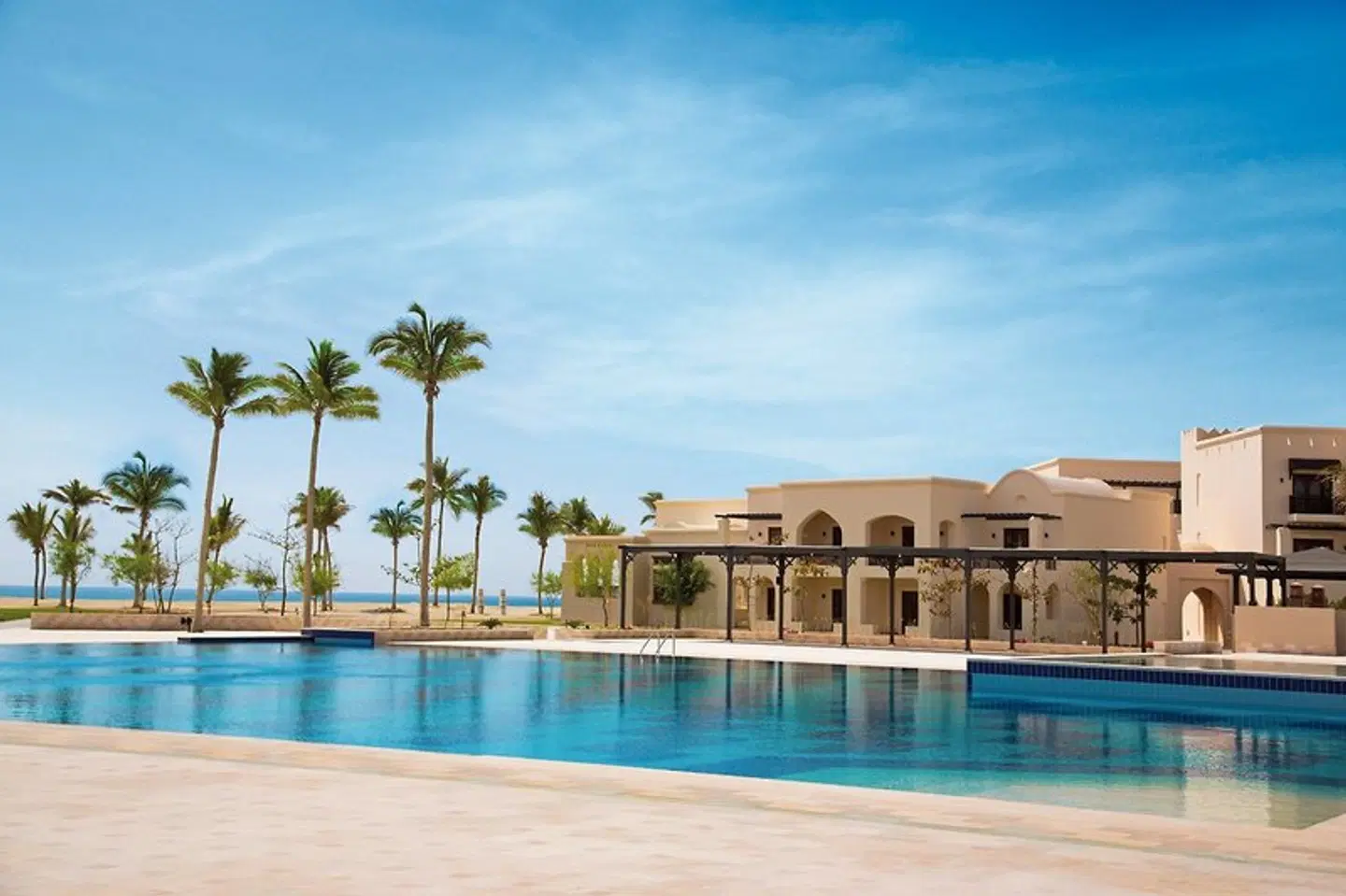 Salalah Rotana Resort OUTDOOR_POOL