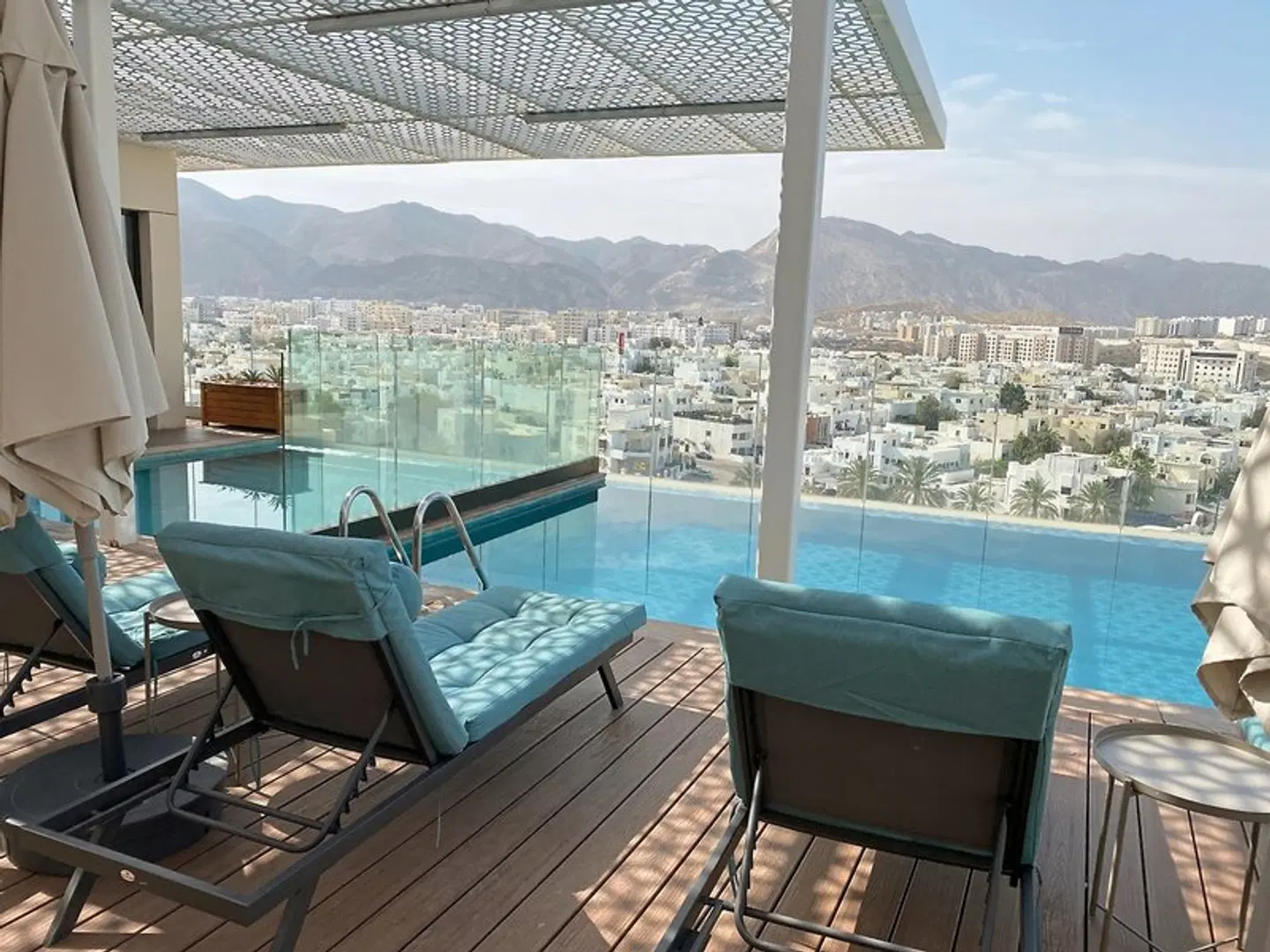 Hilton Garden Inn Muscat Al Khuwair OUTDOOR_POOL