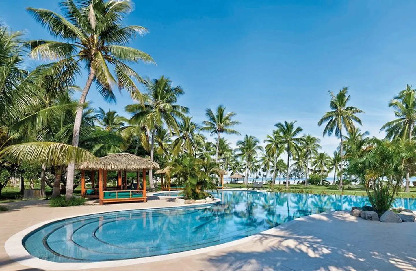 Lomani Island Resort OUTDOOR_POOL