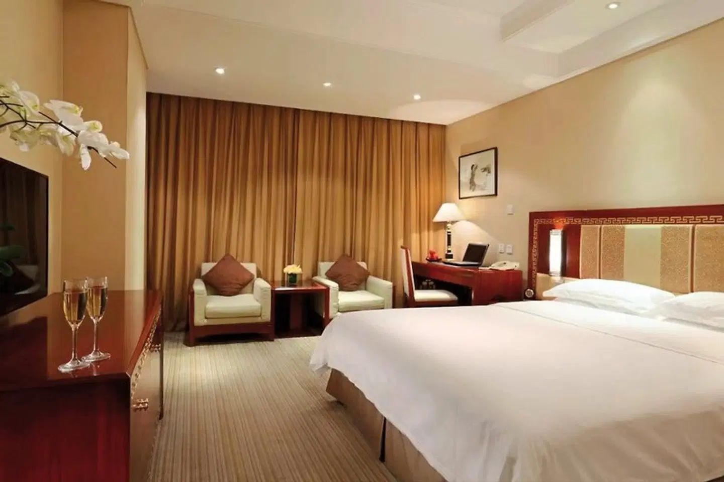 Capital ROOM_EXAMPLE
