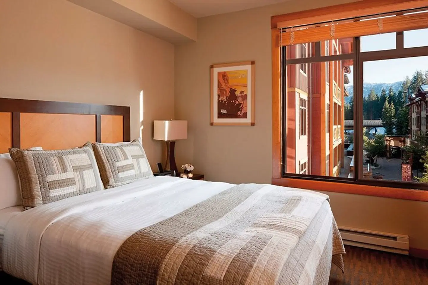 The Village Lodge Mammoth Lakes ROOM_EXAMPLE
