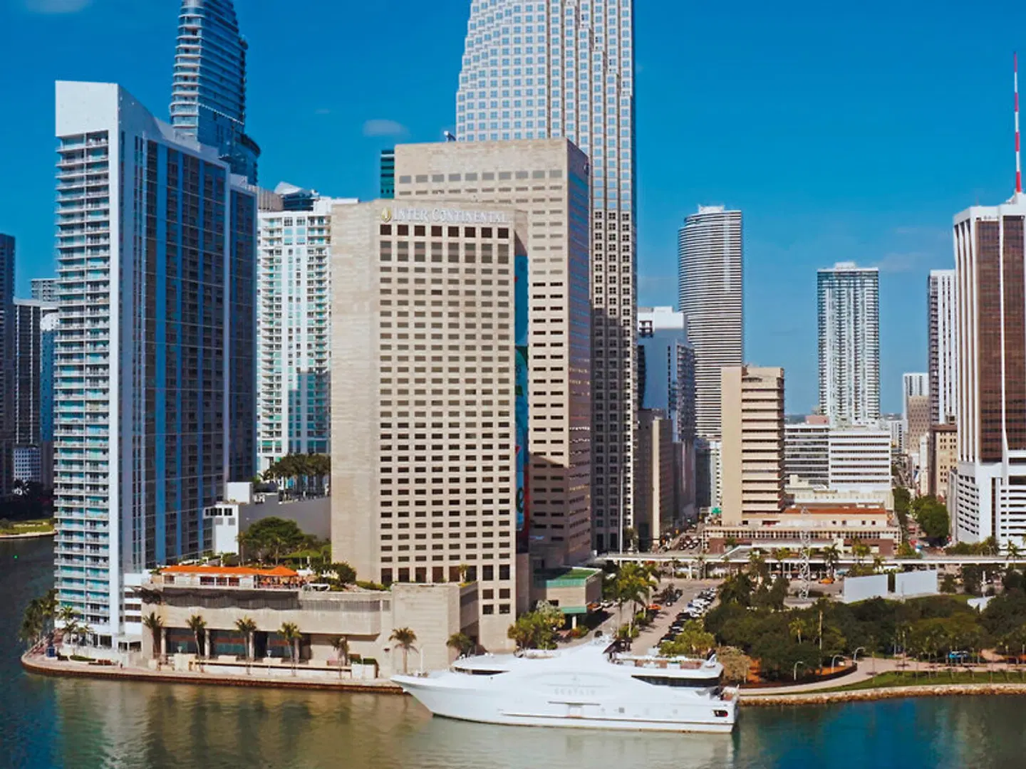 Intercontinental Miami EXTERIOR