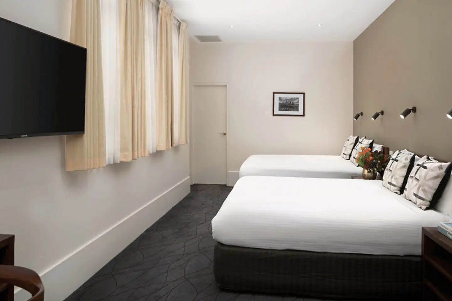 The Victoria Hotel Melbourne ROOM_EXAMPLE