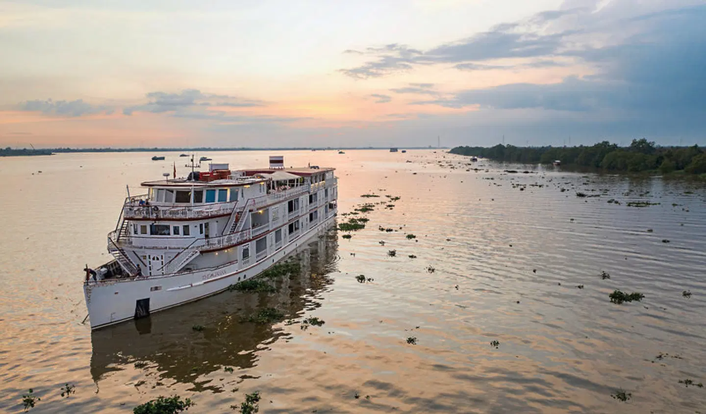 Heritage Line (The Jahan, Siem Reap - Ho Chi Minh Stadt) Strand