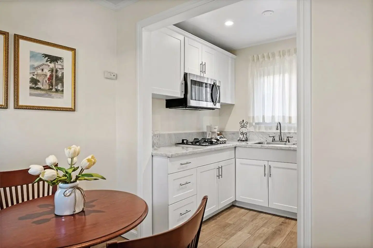 Inn by the Harbor ROOM_EXAMPLE