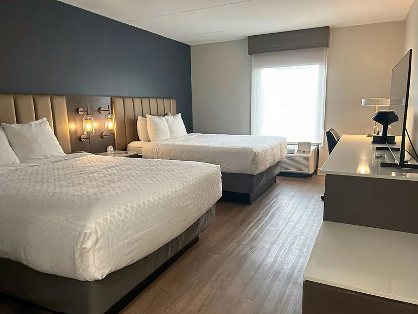 Best Western Plus Meadowlands Secaucus ROOM_EXAMPLE