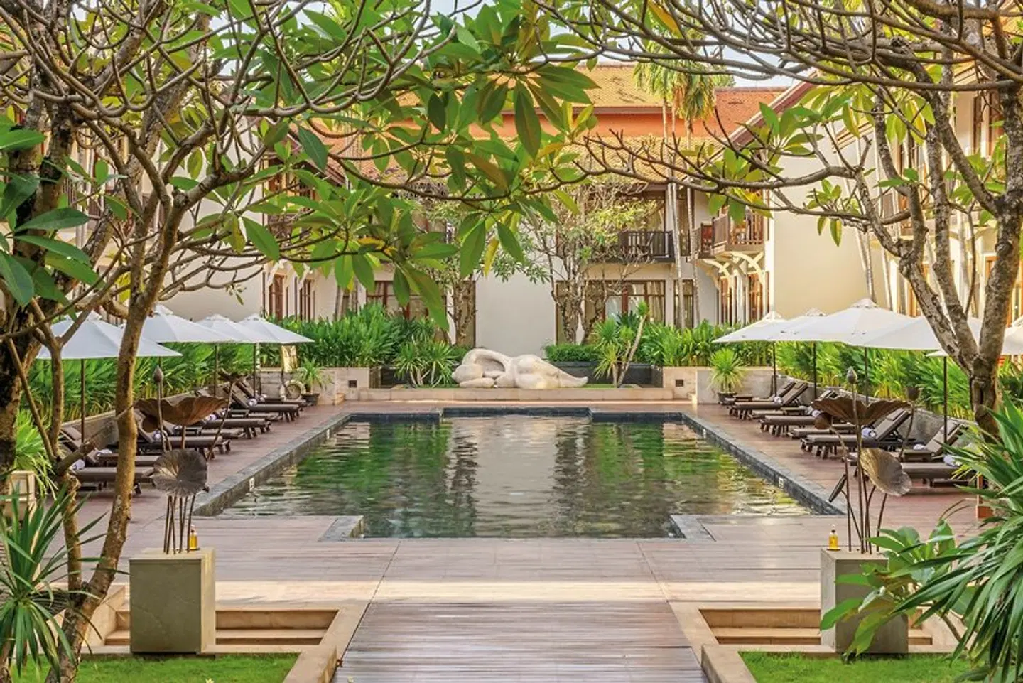 Anantara Angkor Resort OUTDOOR_POOL