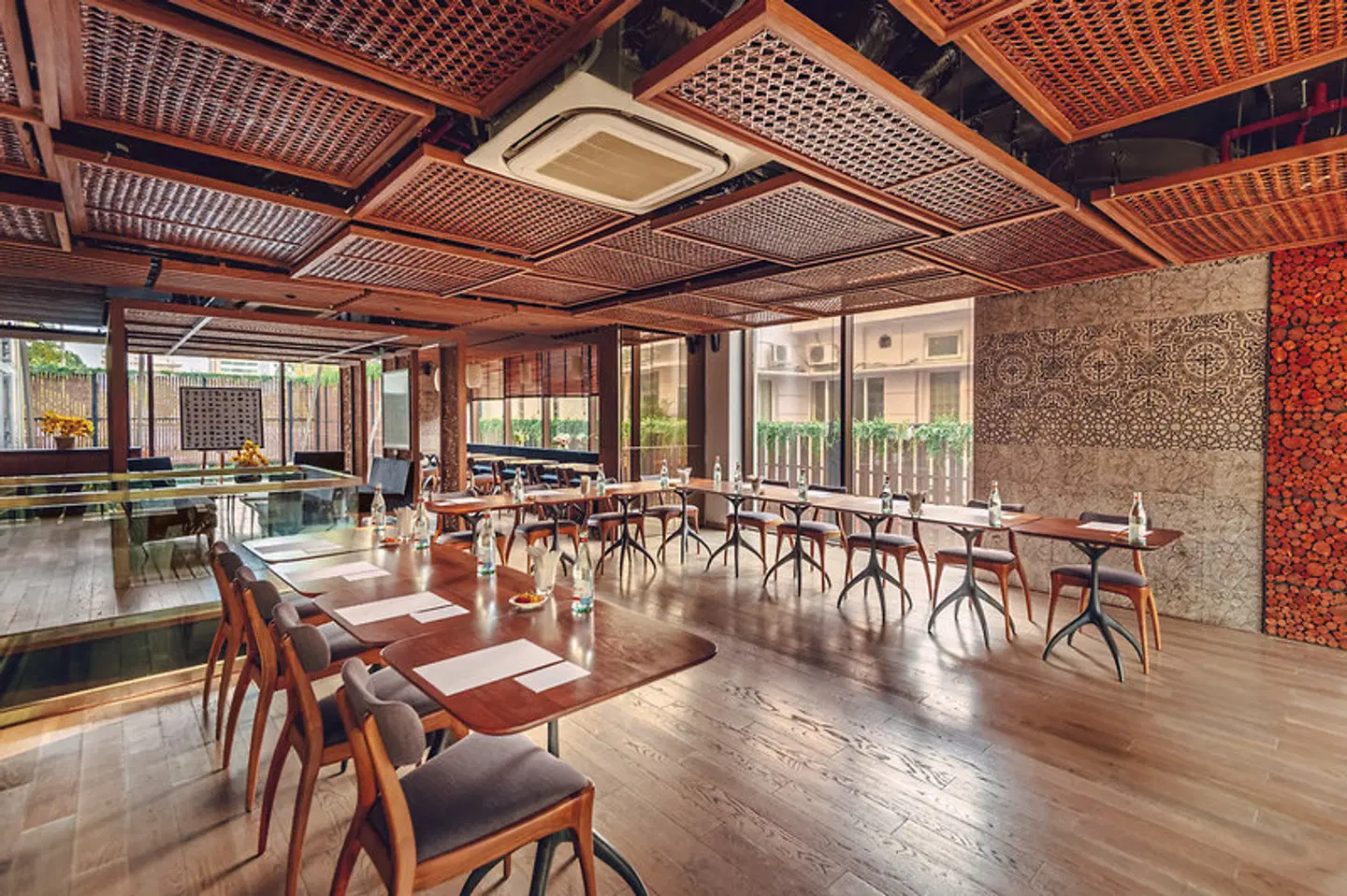 SILA Urban Living Bar