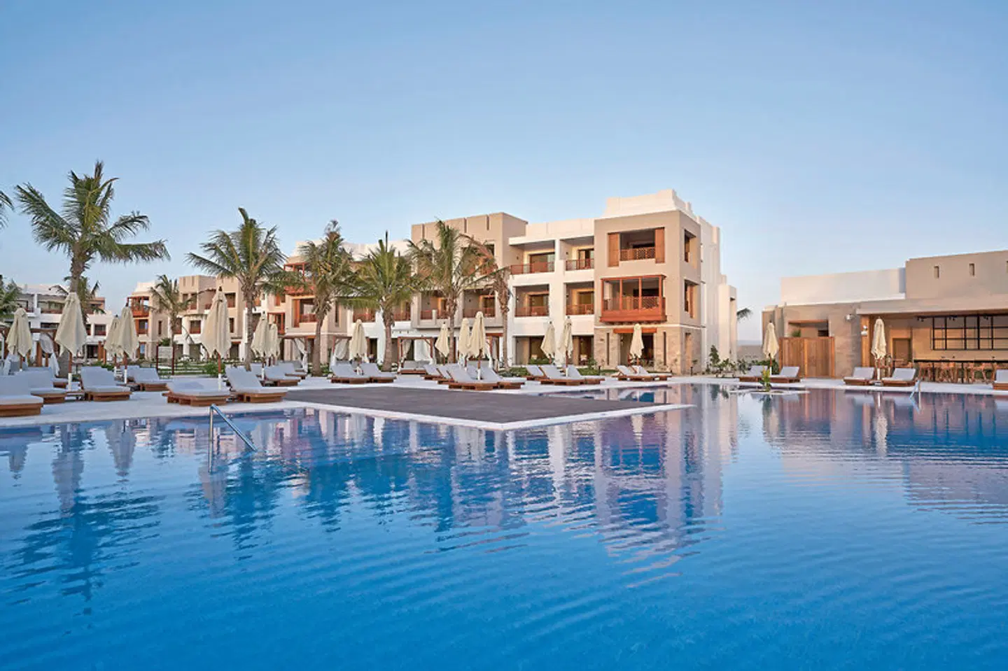 The Club by Fanar OUTDOOR_POOL