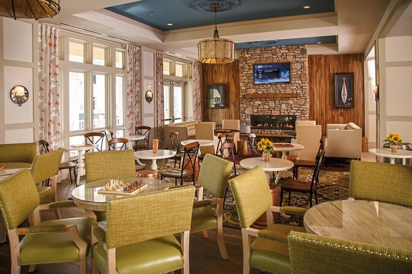 Dollywood's DreamMore Resort & Spa Restaurant