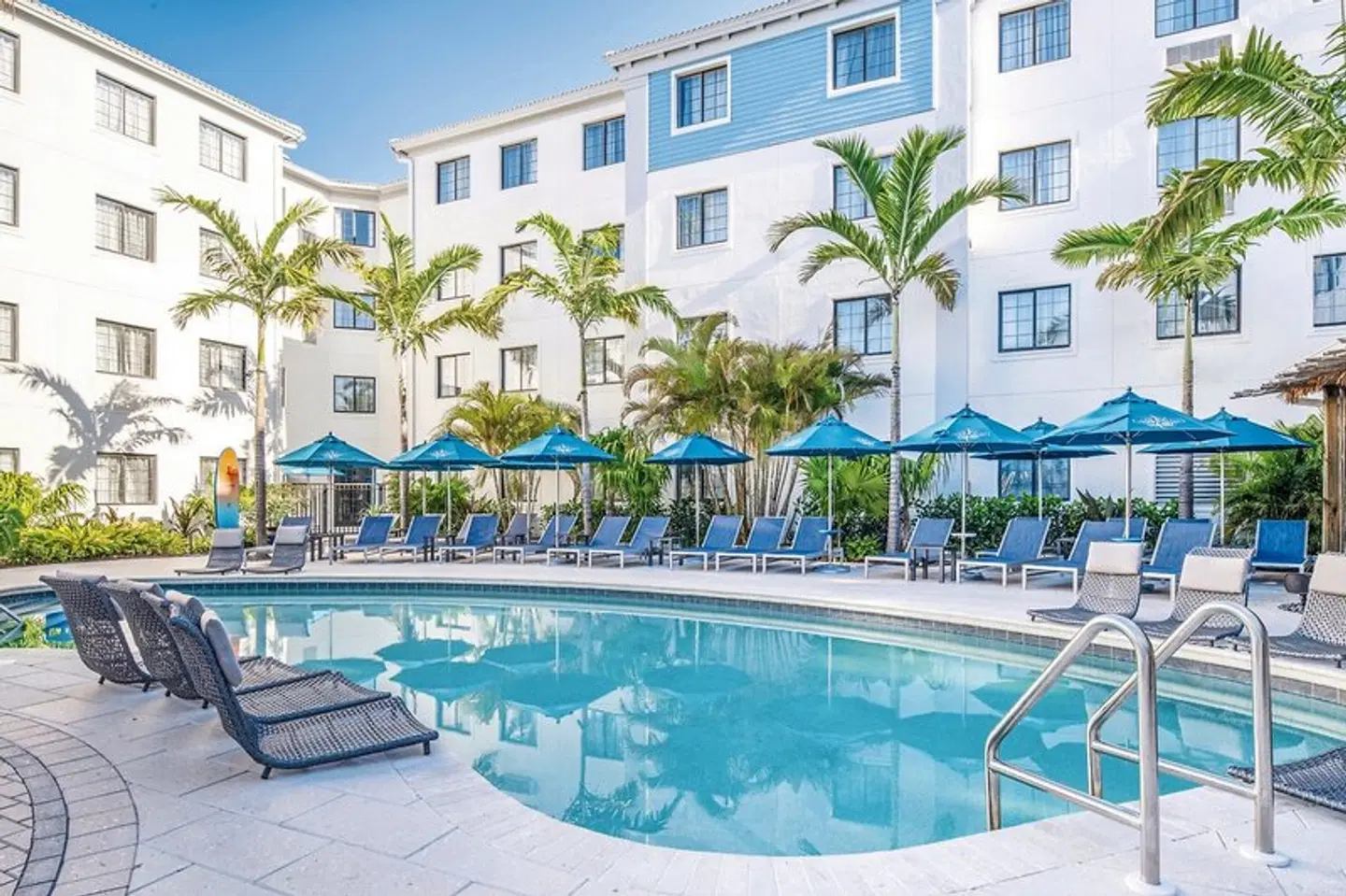 Compass by Margaritaville Naples OUTDOOR_POOL