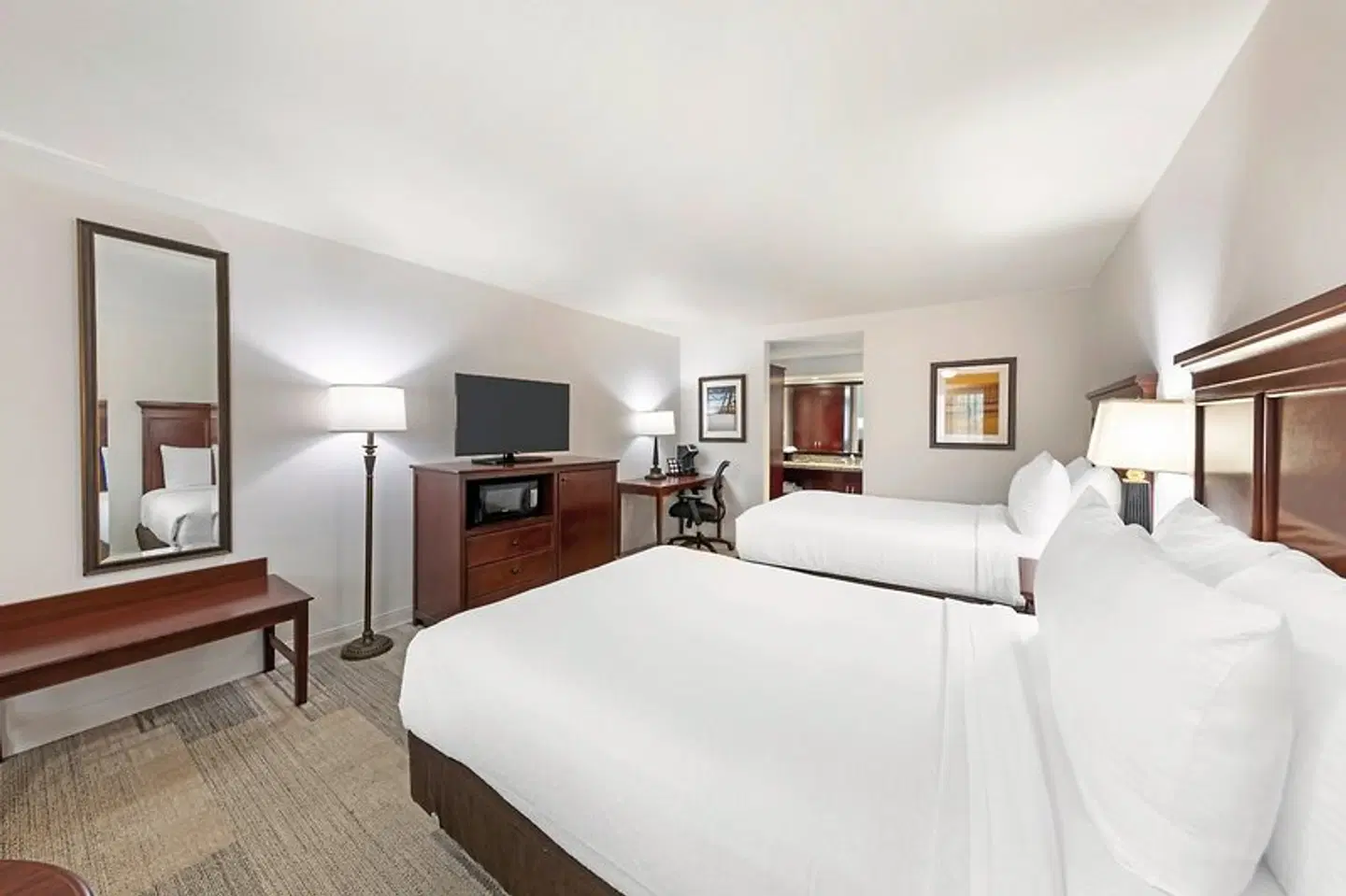 Best Western Plus Redondo Beach Inn ROOM_EXAMPLE